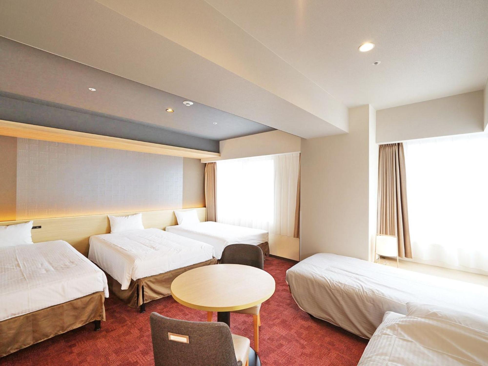 Chisun Premium Kyoto Kujo Hotel Стая снимка
